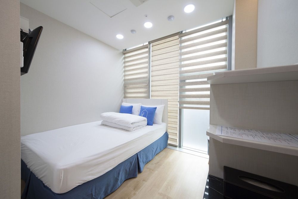 STAY7 Myeongdong Double Room, Non Smoking 6