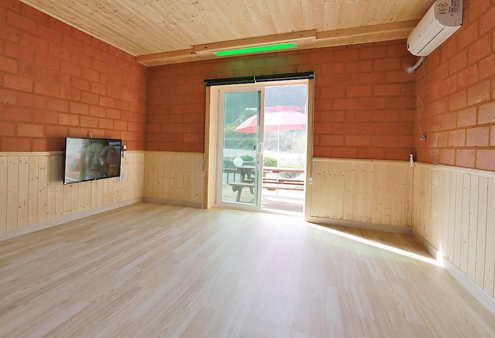 Rainbow Hwangto Pension Double Room (Ootseum Room) 3