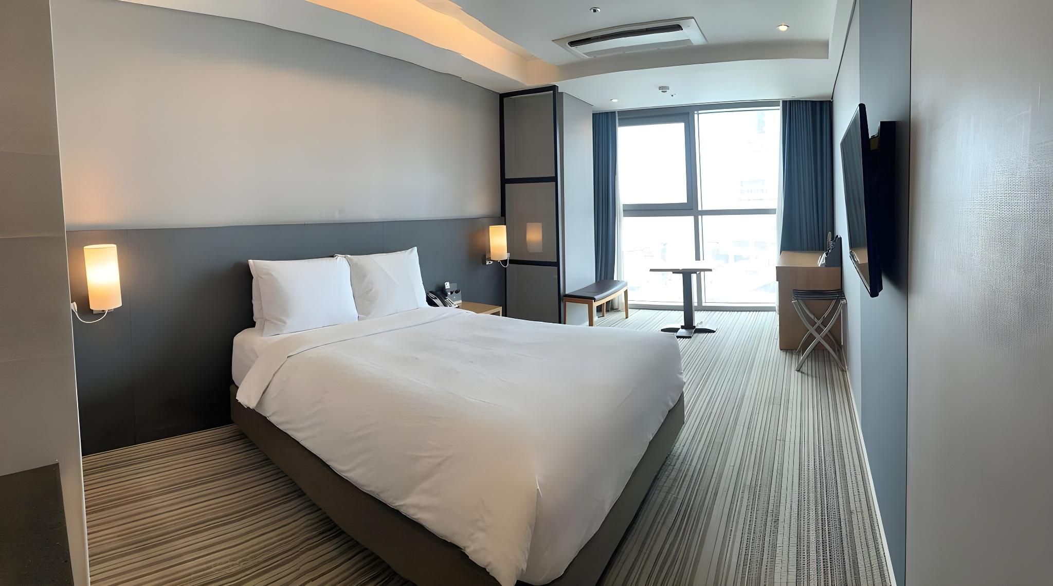 Hotel Adela Standard Double City View 2