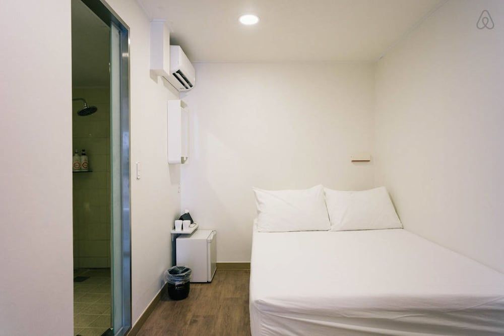 K-Guesthouse Myeongdong 1 Standard Double Room 6