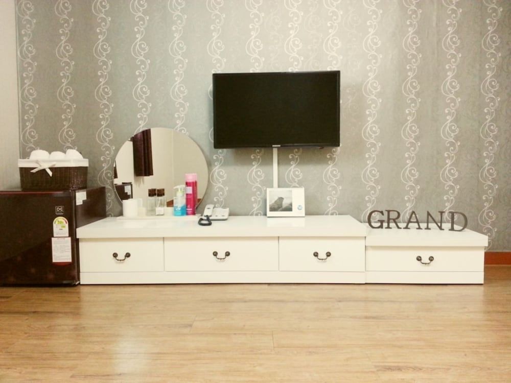 Songnisan Grand Hotel & Condo Suite 2