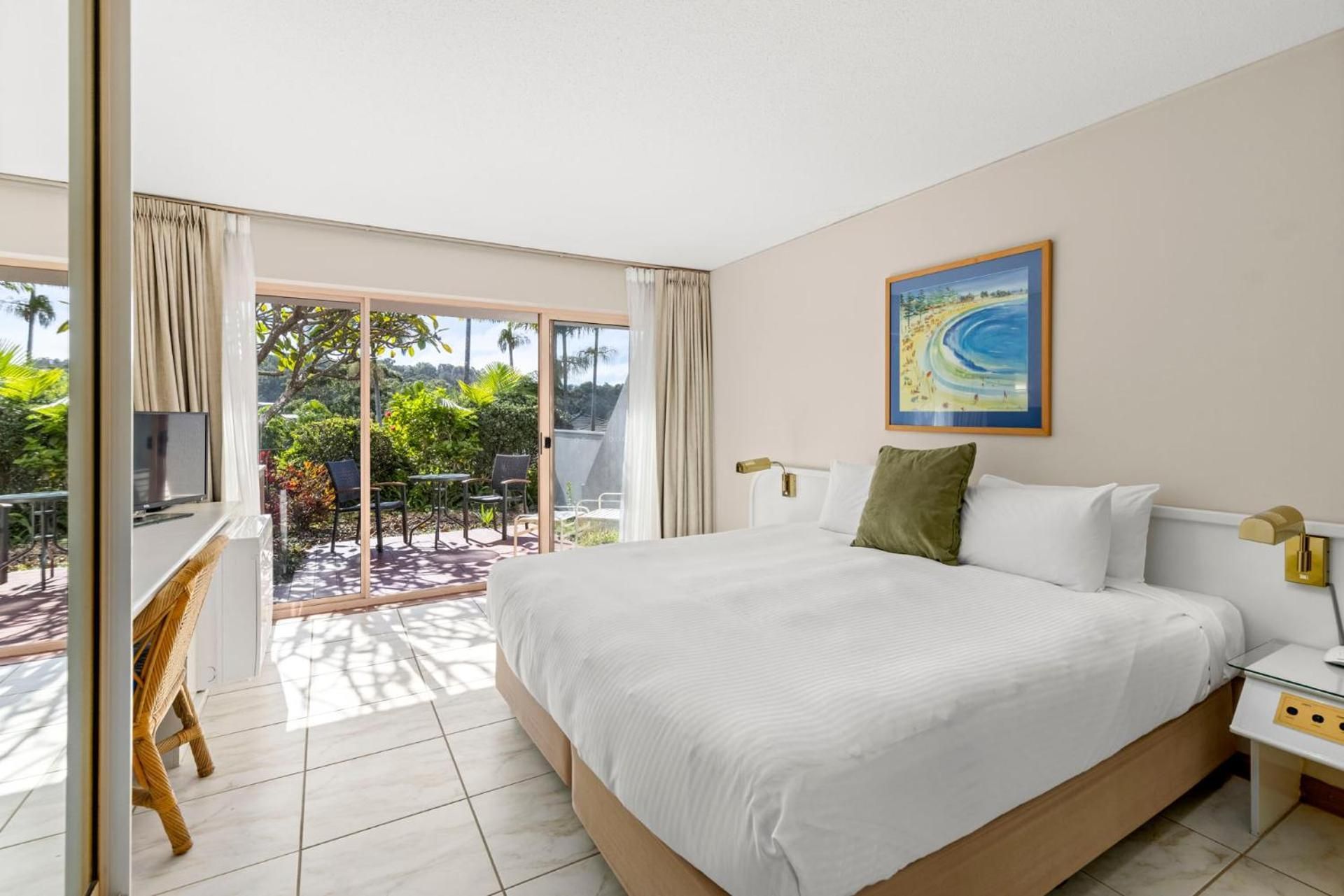 Three Bedroom Dual Key Garden Suite
