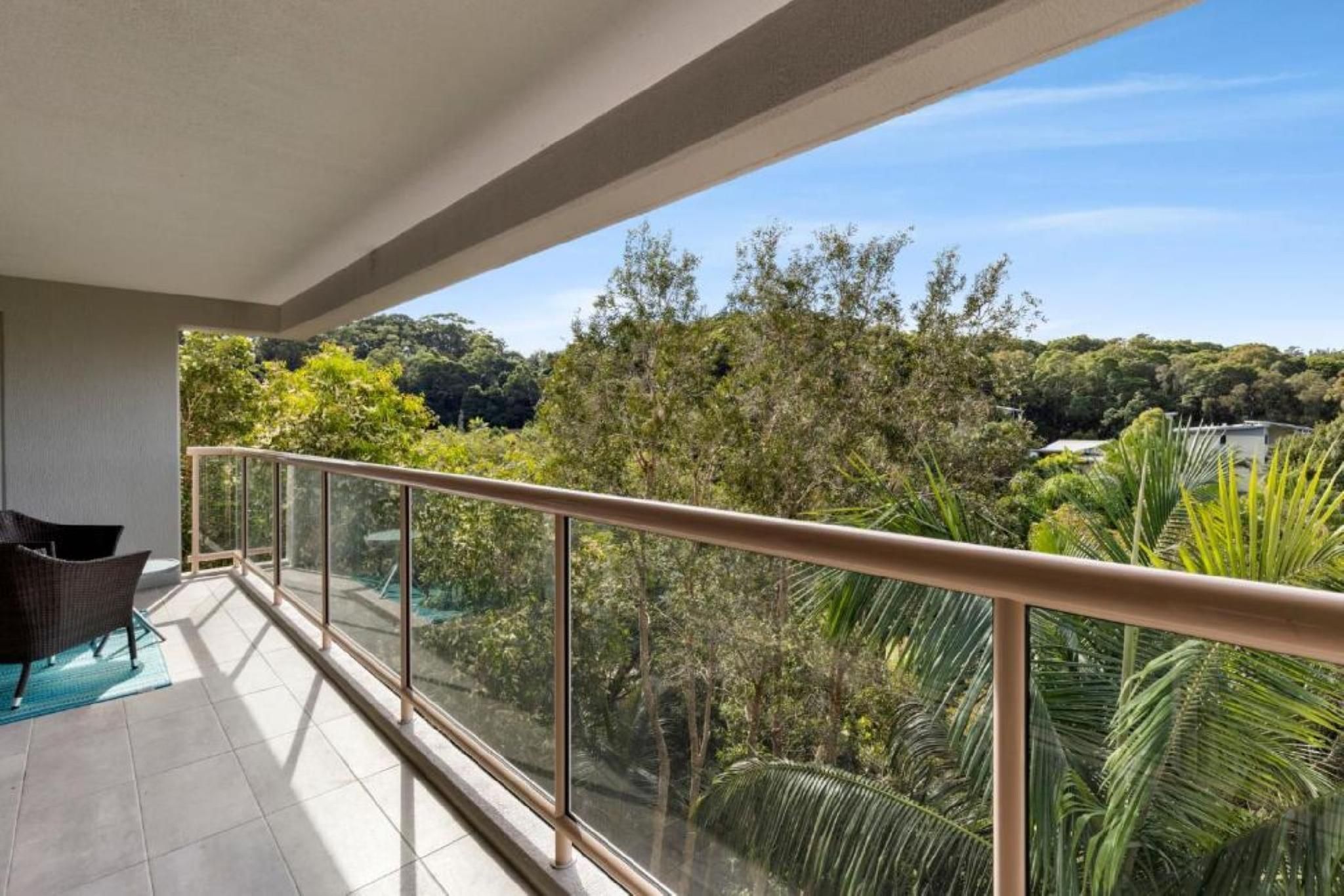 Deluxe One Bedroom Apartment