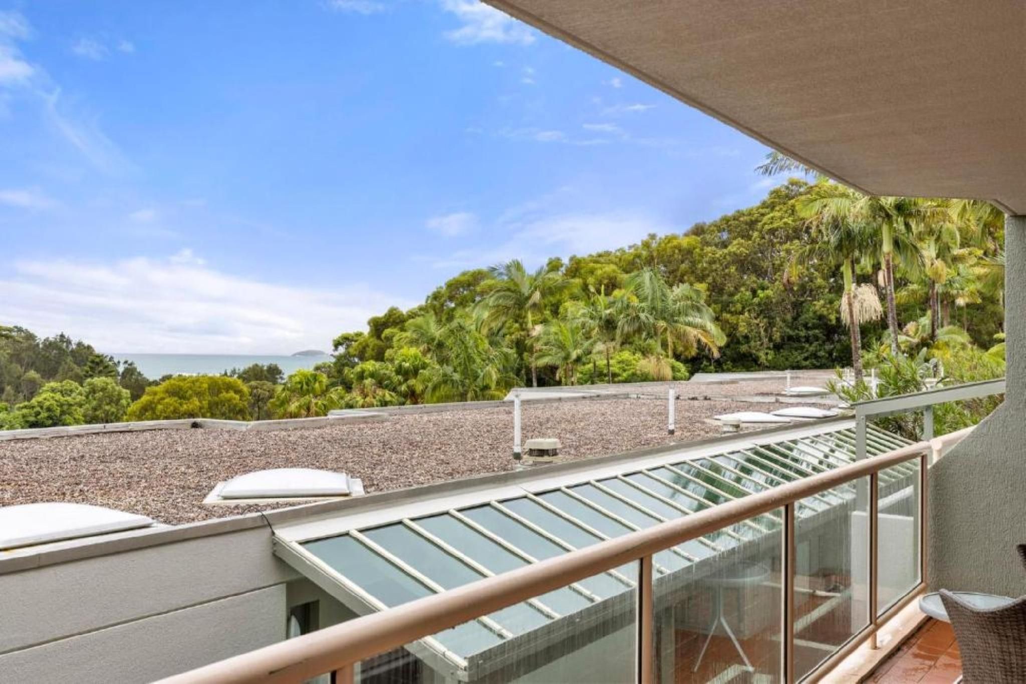 One-Bedroom Apartment with Terrace