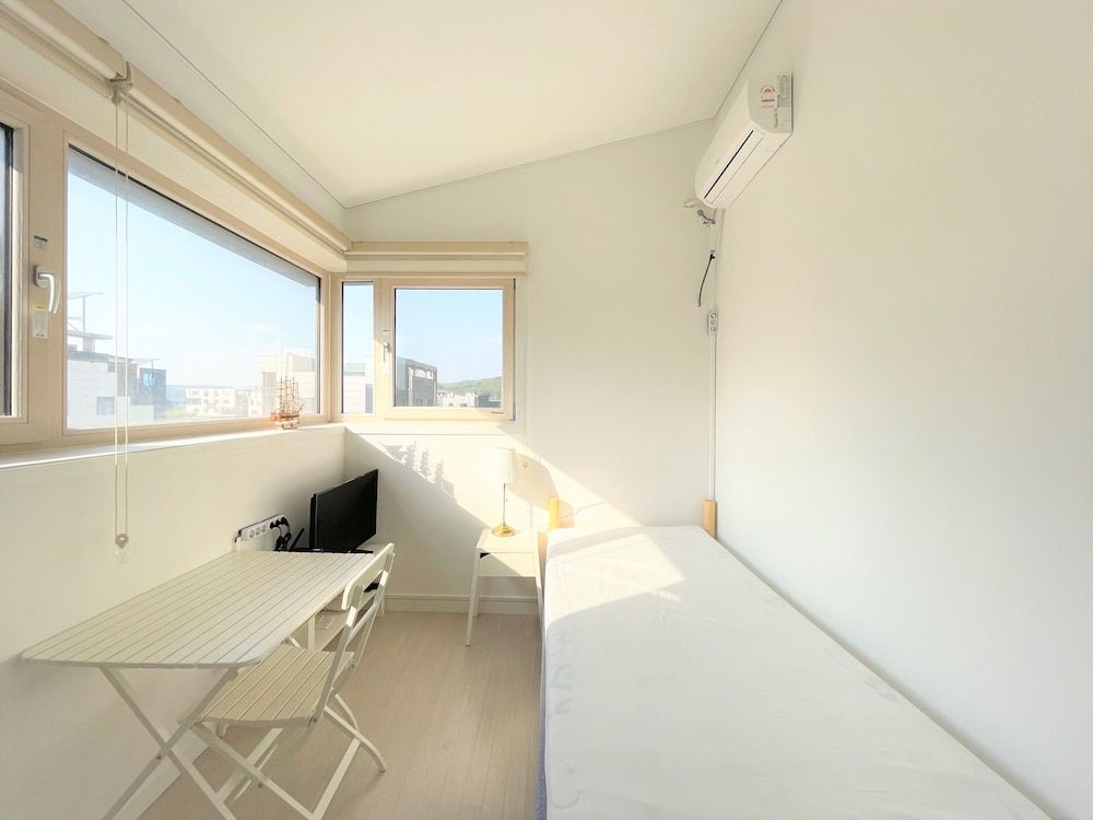 Airport Guesthouse Ko-In