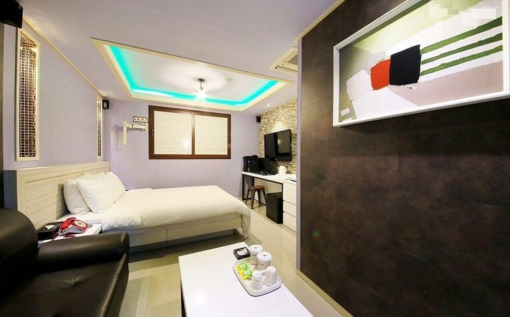 Design Hotel Daniel Campanella Junior Suite (Netflix available) 3