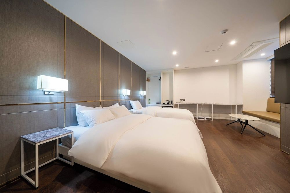 undefined Hotel Amare 5