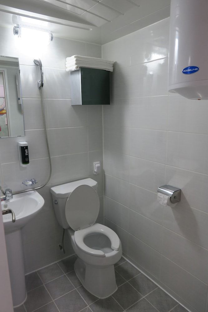 Dongwon Resort Animal Caravan 4