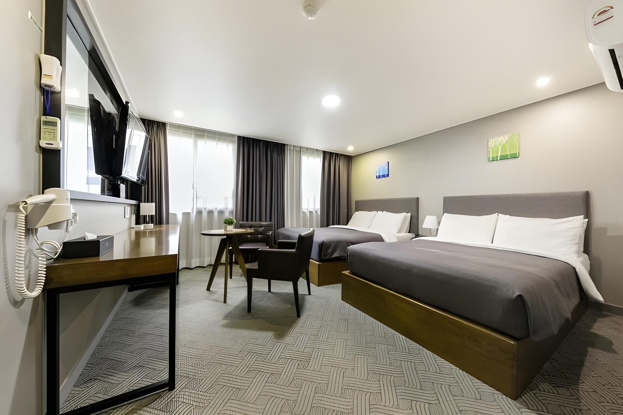 The BS Hotel Standard Twin