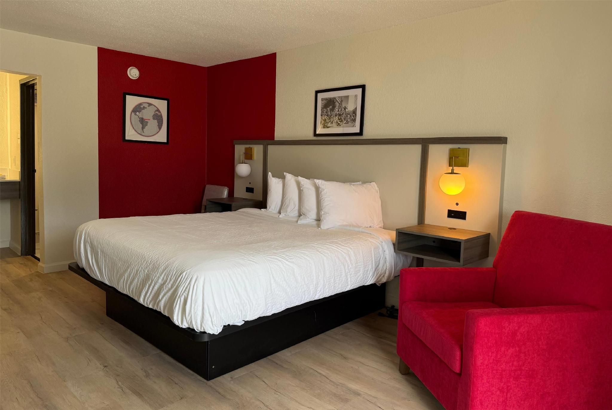 1 Queen Bed, Non-Smoking