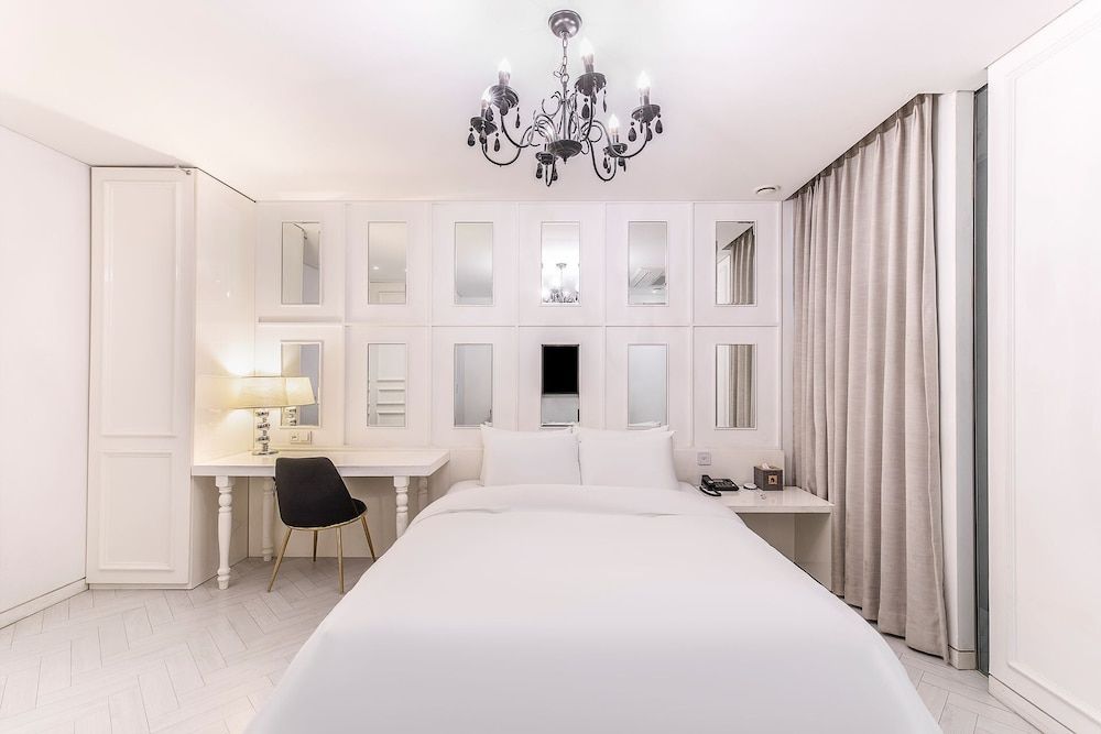 Hotel the Designers Cheongnyangni Deluxe Double Room 7