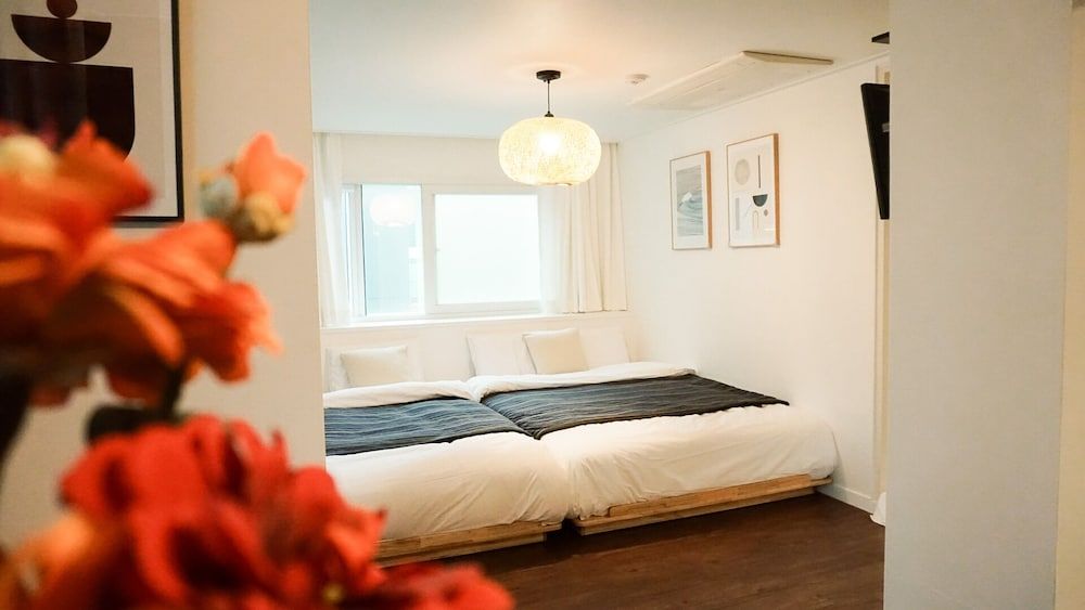 undefined Hostel ARA125 2