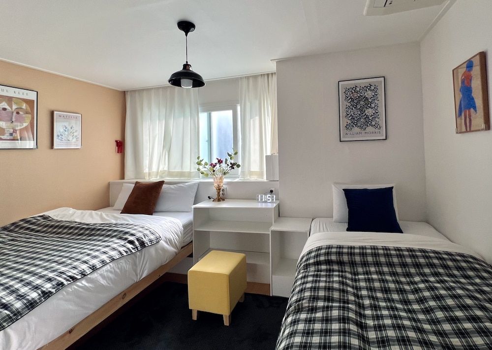 undefined Hostel ARA125 5