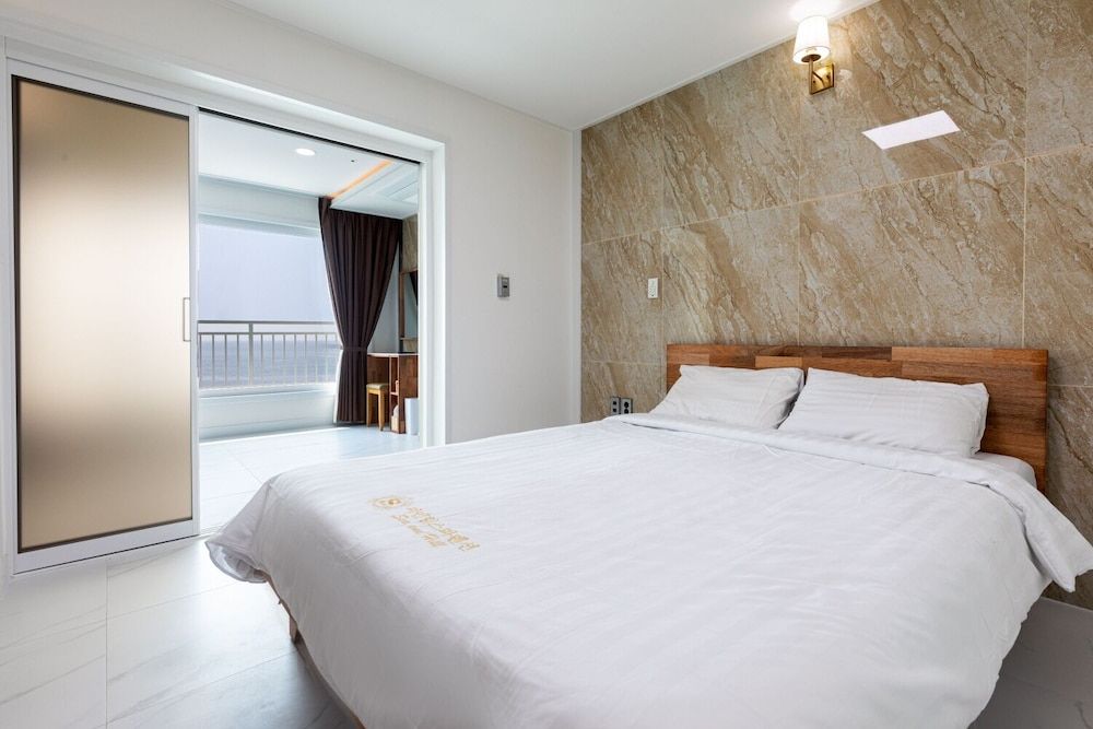 undefined Aewol Oceanstay 2