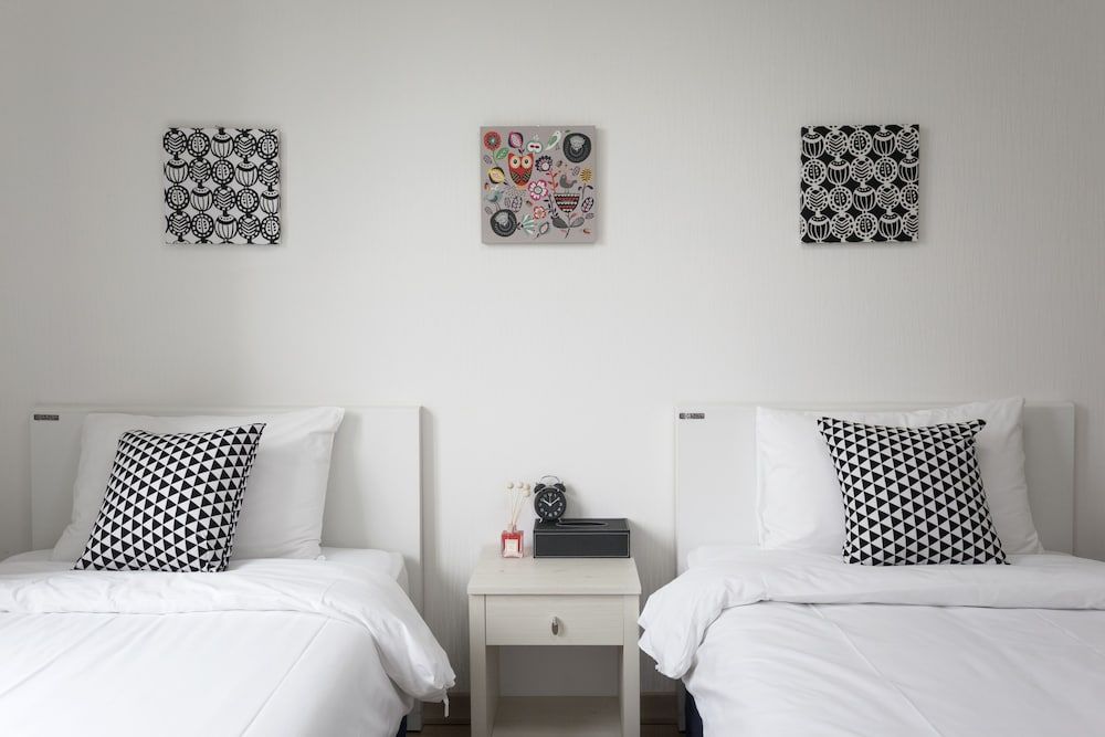 Hotel Morning Sky Standard Twin Room 2