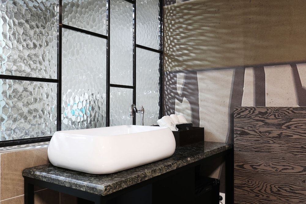 Hotel Mondavi Standard Twin Room 9