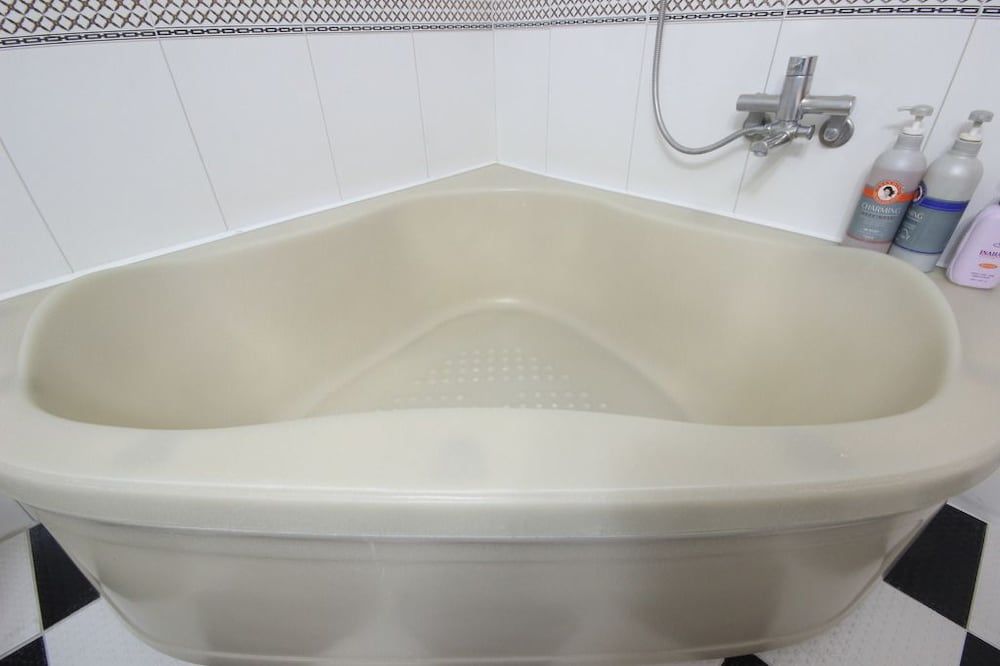 Utopia Motel Standard Room 5