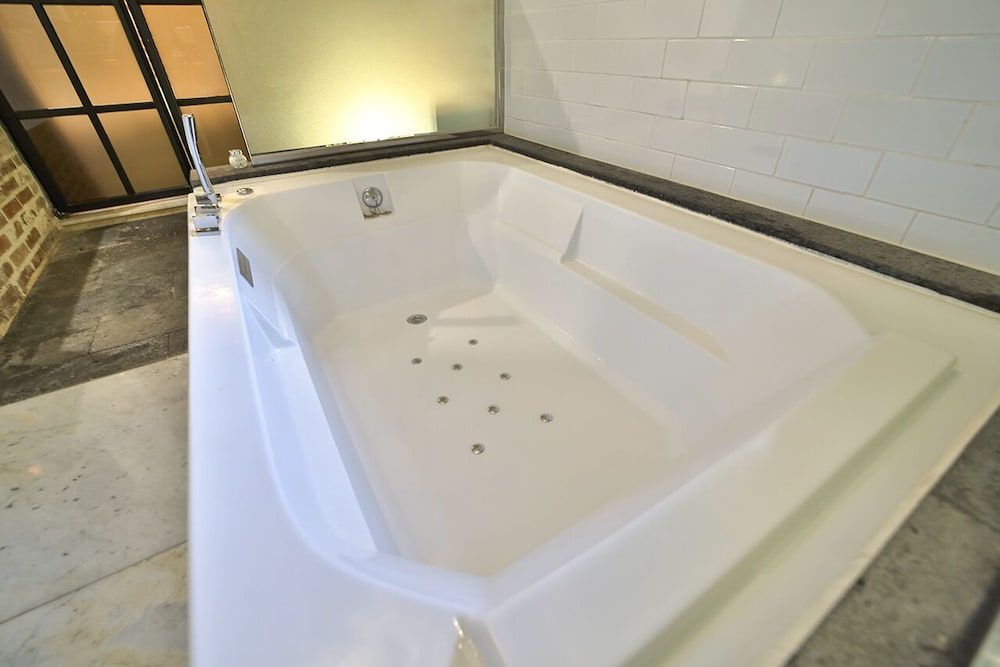 Hotel February Suseong Suite Balcony Sauna 5