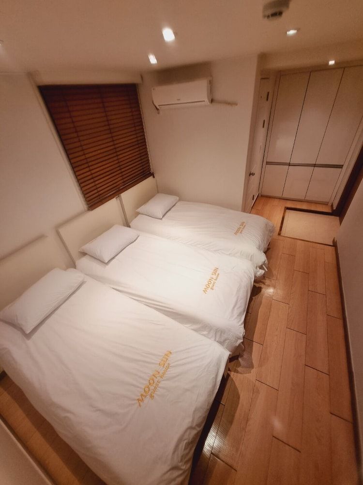 undefined Moon Sun Guesthouse 10