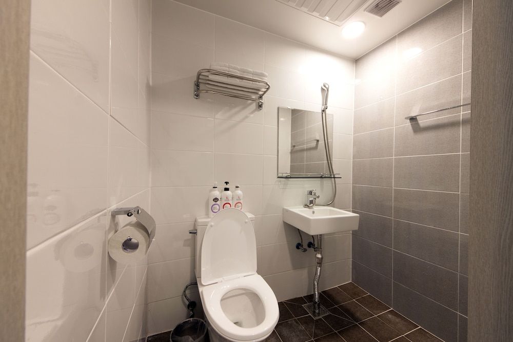 undefined K-Grand Hotel Seoul 10