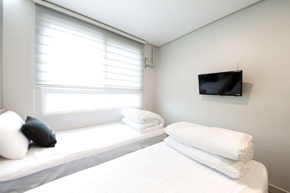 K-Grand Hotel Seoul Standard Twin Room