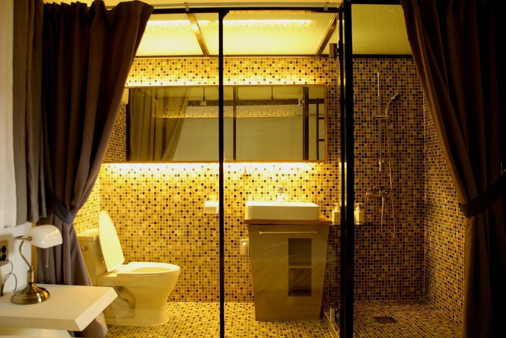 iHouse ChinChin Triple Room 12