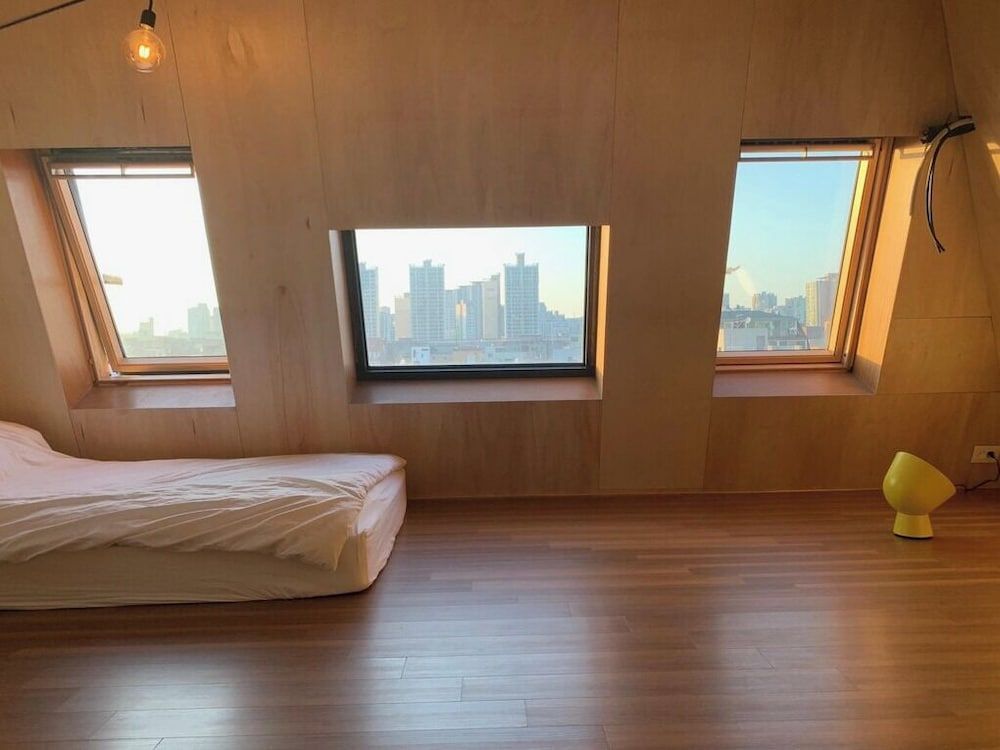 undefined iHouse ChinChin 5