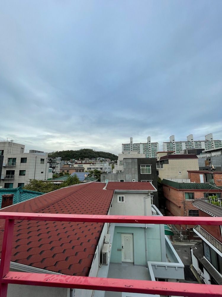 undefined iHouse ChinChin 9