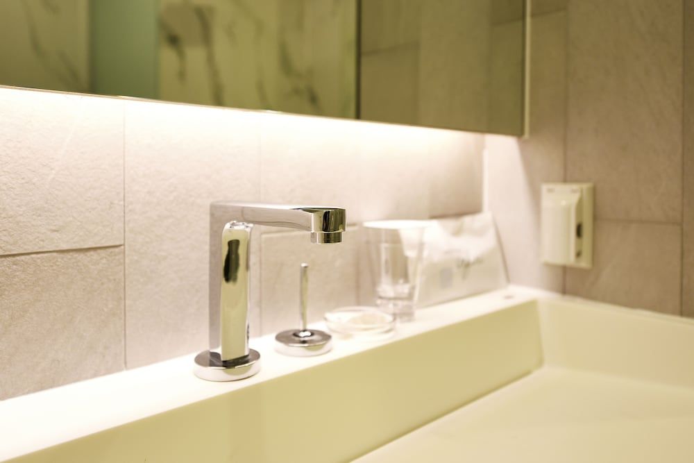 Hotel Infini European Superior Double Room 6