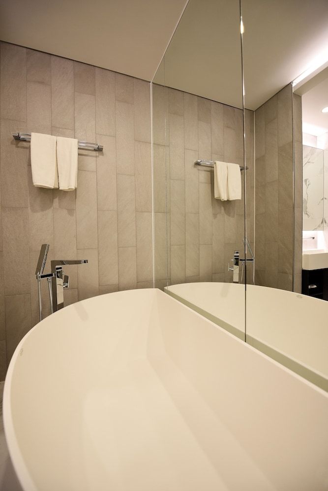 Hotel Infini European Superior Double Room 8