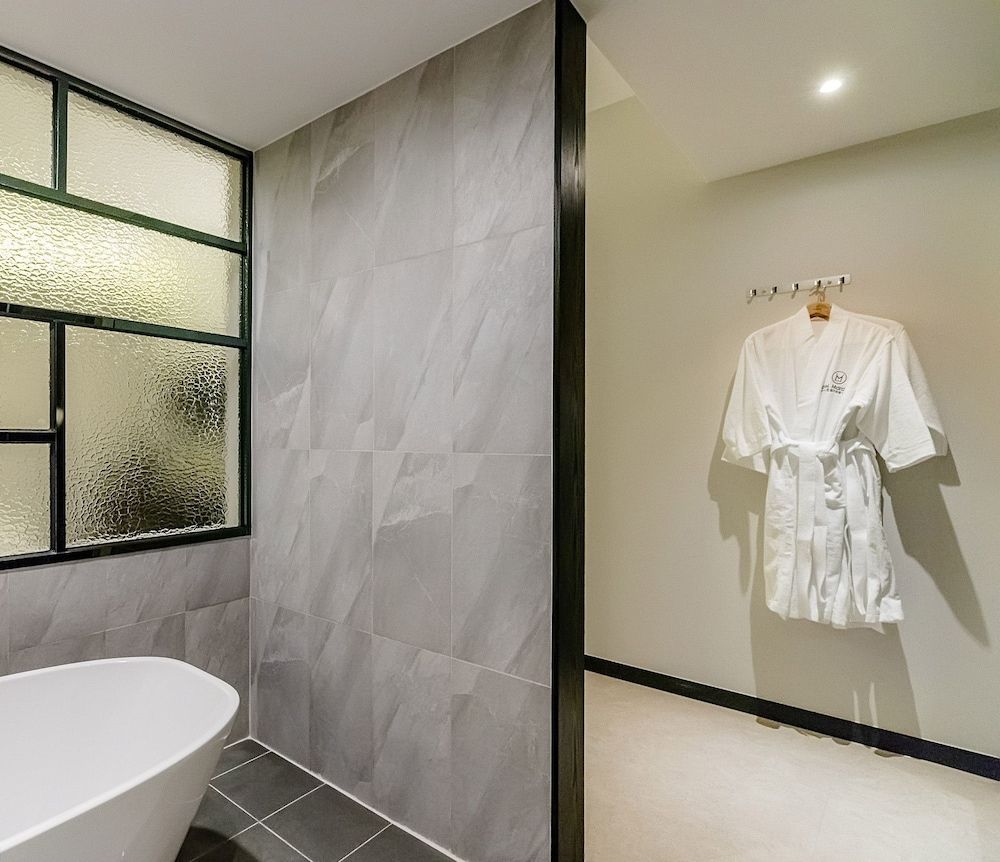 Hotel Marcher Deluxe Double Room (No Parking) 14