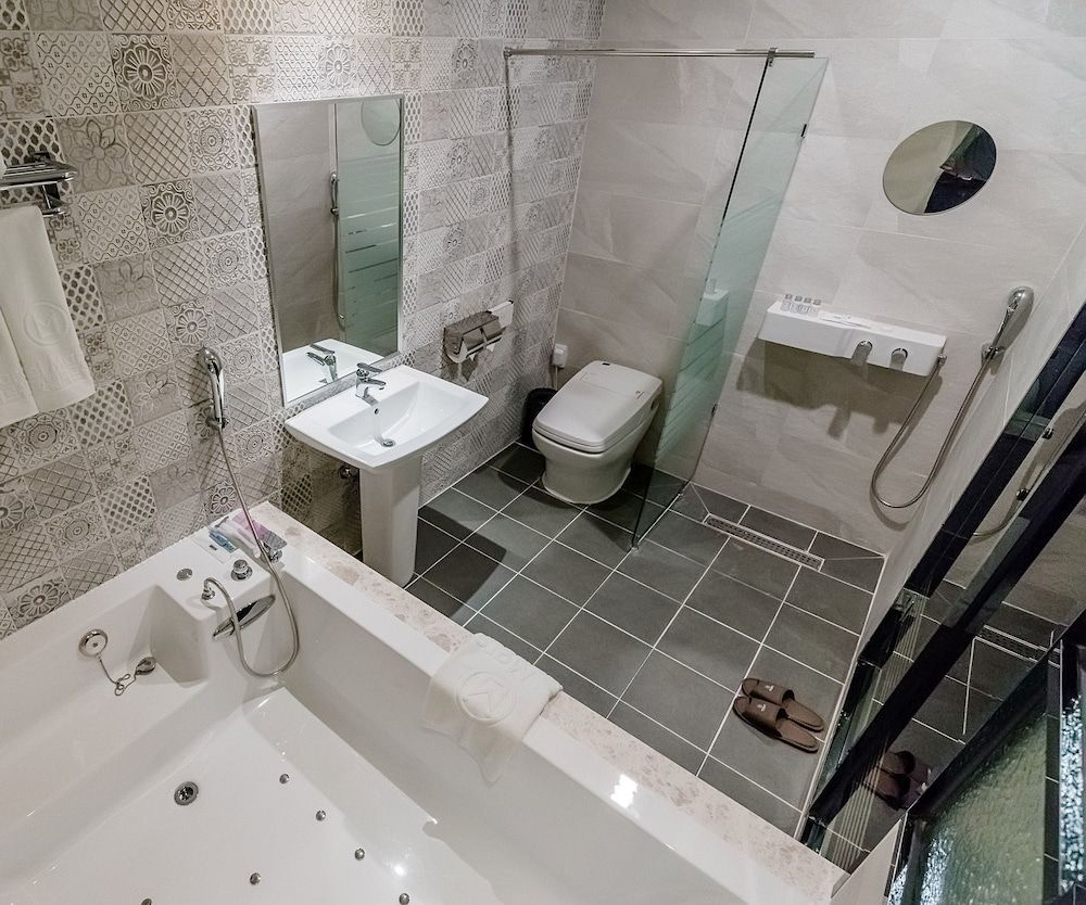 Hotel Marcher Deluxe Double Room (No Parking) 18