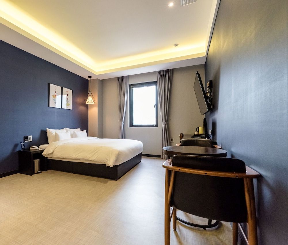 Hotel Marcher Deluxe Double Room (No Parking) 2