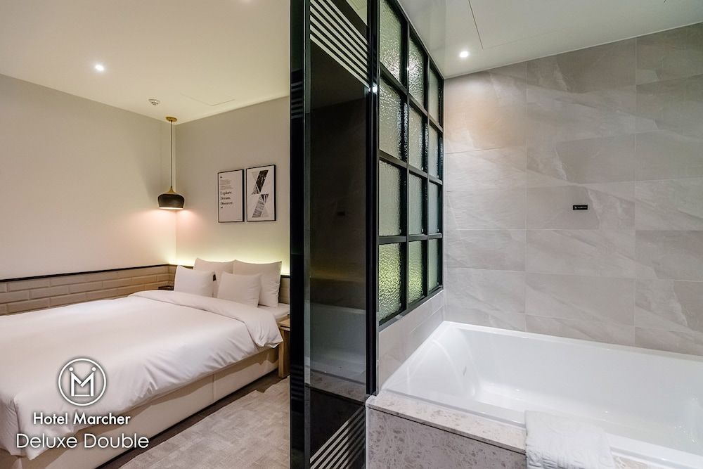 Hotel Marcher Deluxe Double Room (No Parking) 20