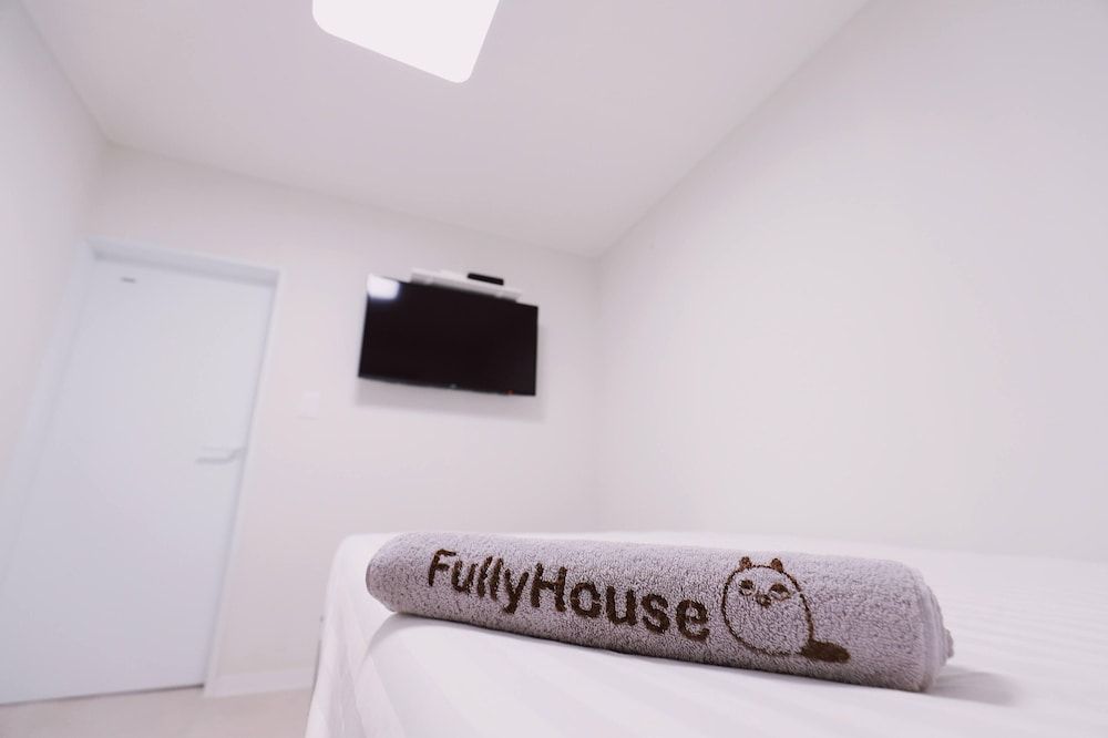 Fully Mini Hotel Insadong Double Room, Private Bathroom (Self Check-In after 6PM) 5