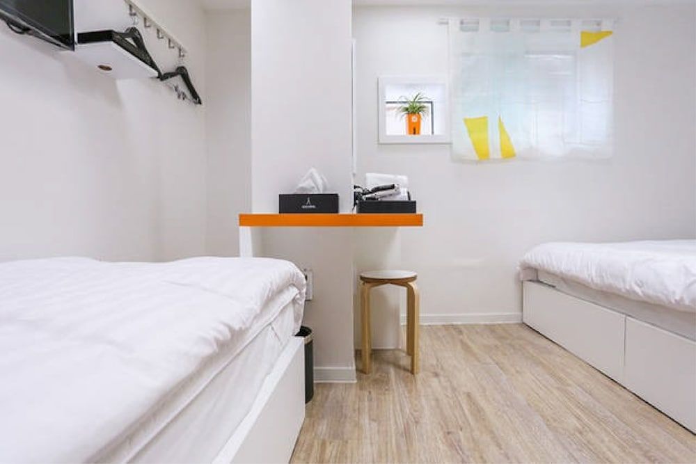 Star Hostel Dongdaemun Suite Triple Ensuite 2