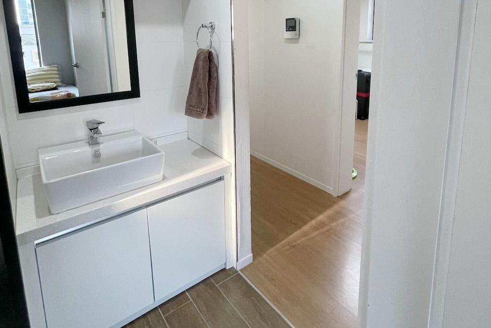 Dream Comfort Deluxe Single Room 9