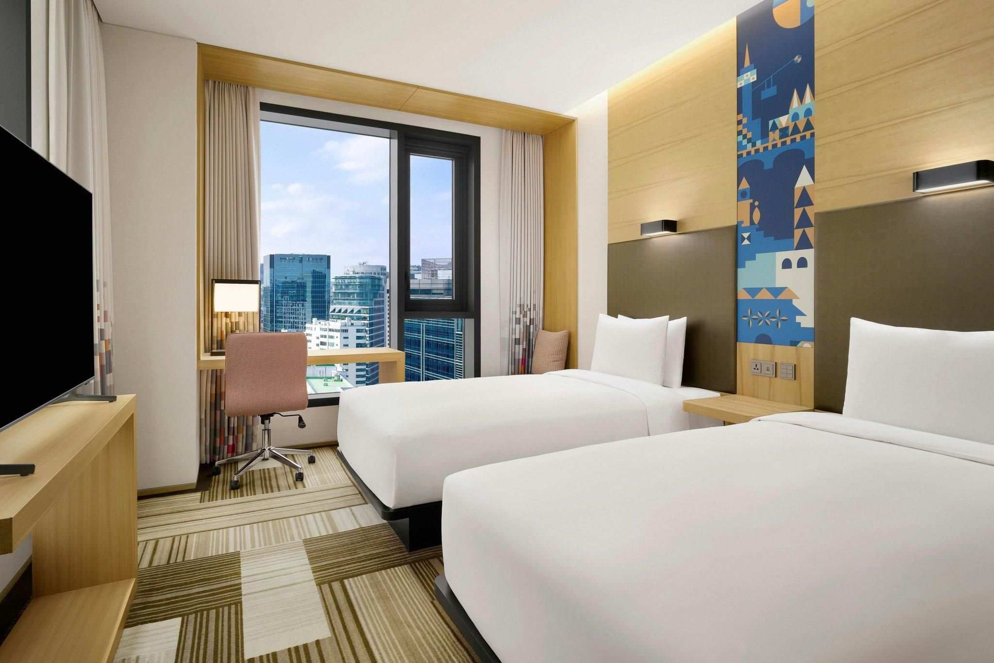 Guest Room, 2 Twin, High Floor