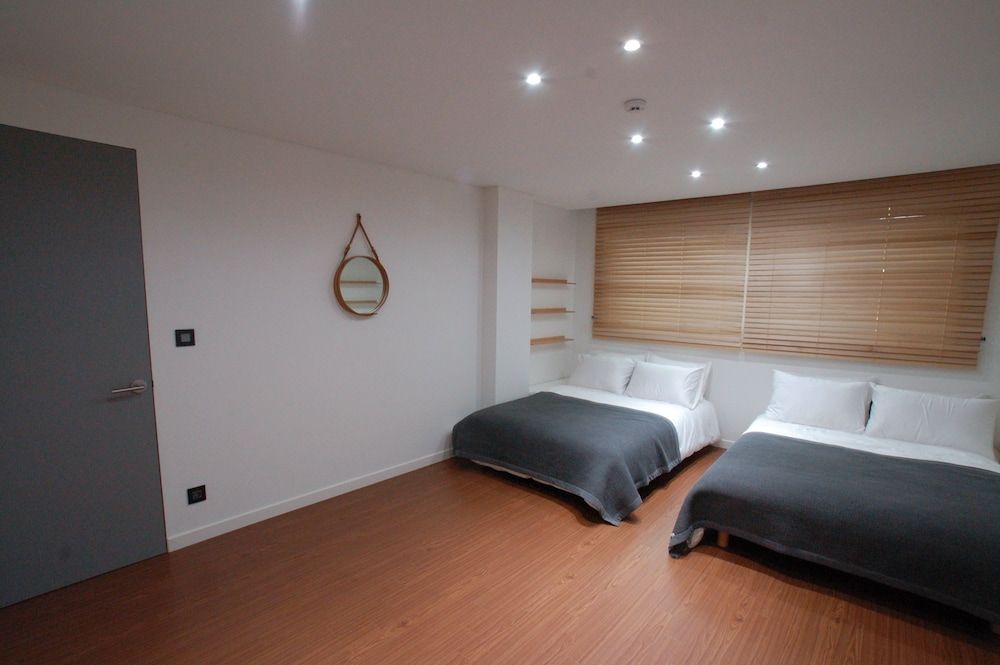 YE'4 Guesthouse S-Family Room 2