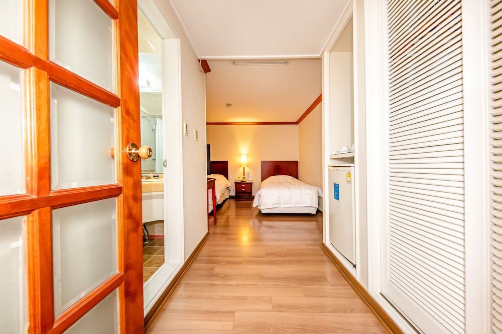 Hotel Samhaein Family Suite (Bed room + Ondol room) 4