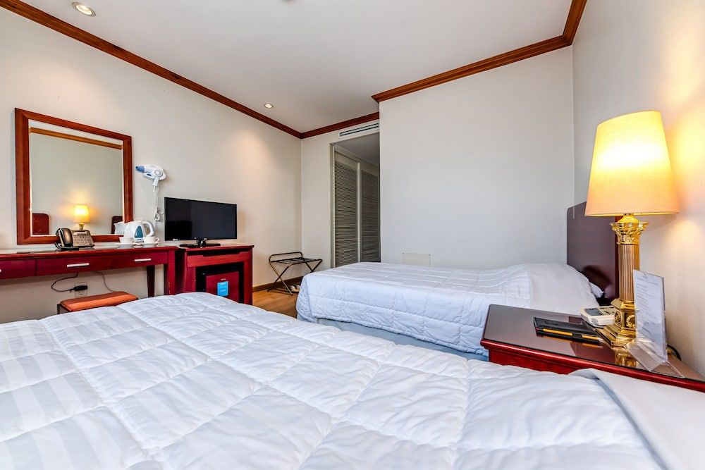 Hotel Samhaein Standard Twin Room (A, 2 Single Beds) 5