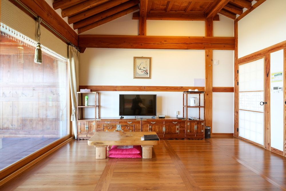 Hanok Hotel Odongjae Deluxe Double Room, 1 Double Bed 3