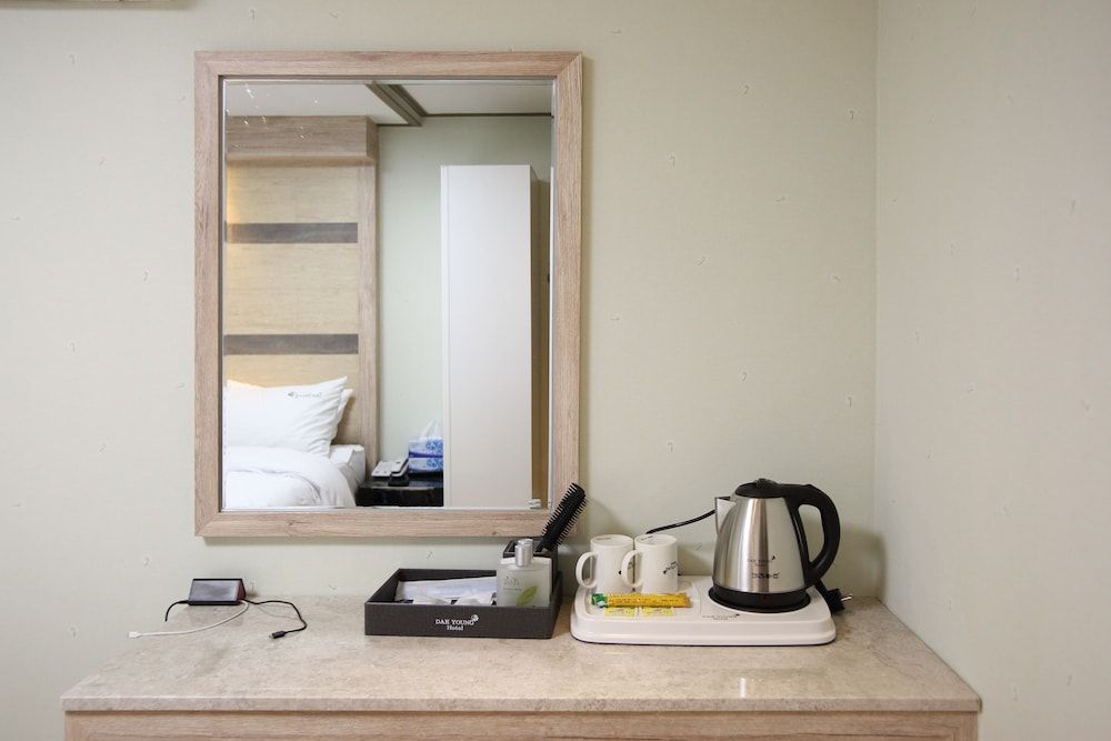 Daeyoung Hotel Seoul Standard Double Room, 1 Queen Bed 10