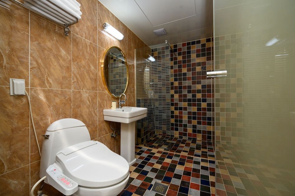 Daeyoung Hotel Seoul Deluxe Double Room, 1 Queen Bed 14