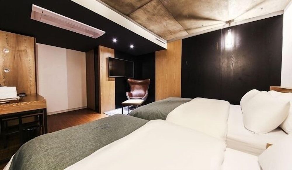 Jamsil Delight Hotel Premium Twin Room 8