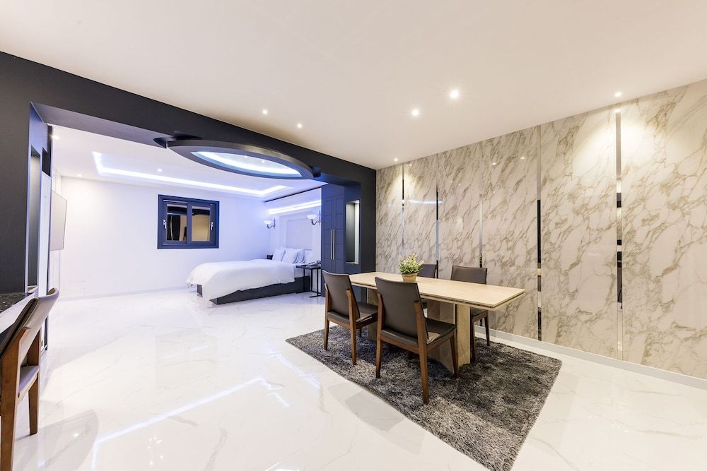 Aria Hotel Seosan Deluxe Suite, 1 Bedroom 3