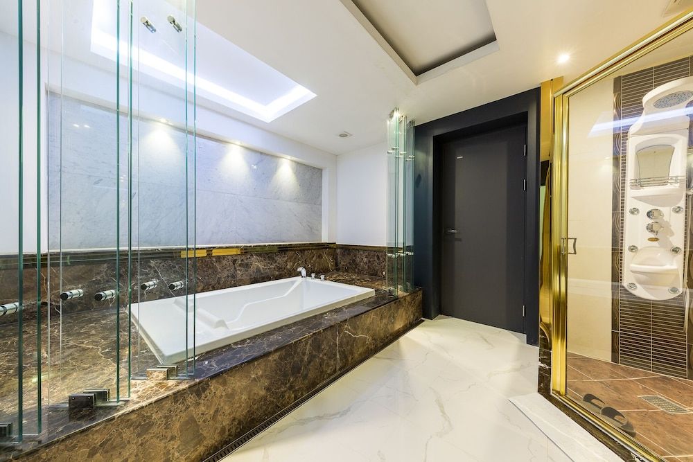 Aria Hotel Seosan Deluxe Suite, 1 Bedroom 13