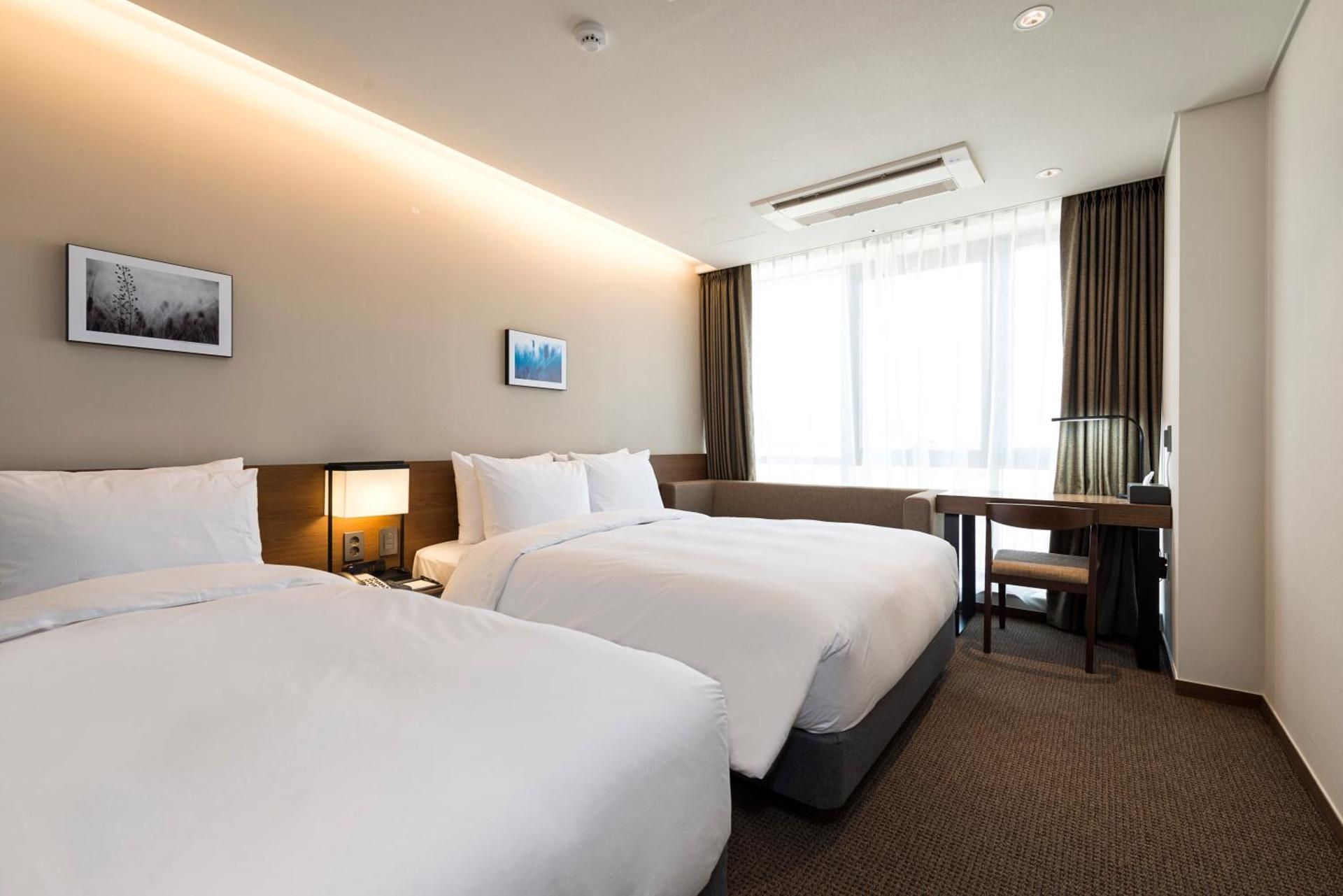 undefined Ramada Encore by Wyndham Haeundae 9