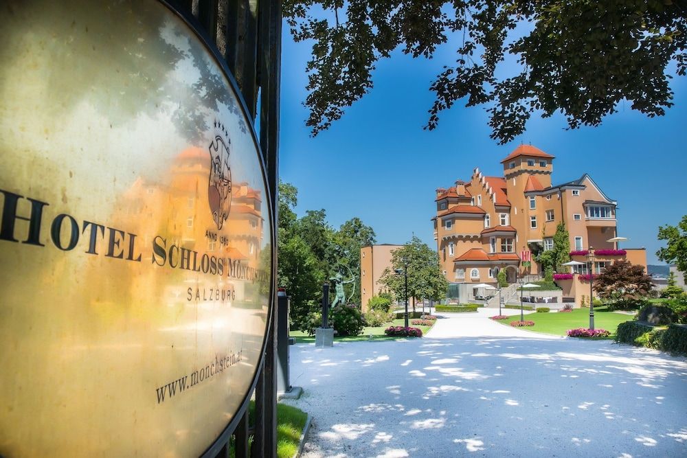 undefined Schloss Mönchstein Hotel 8