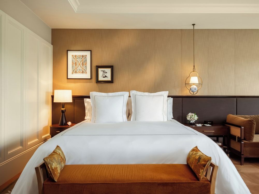 Deluxe Junior Suite Lakeview